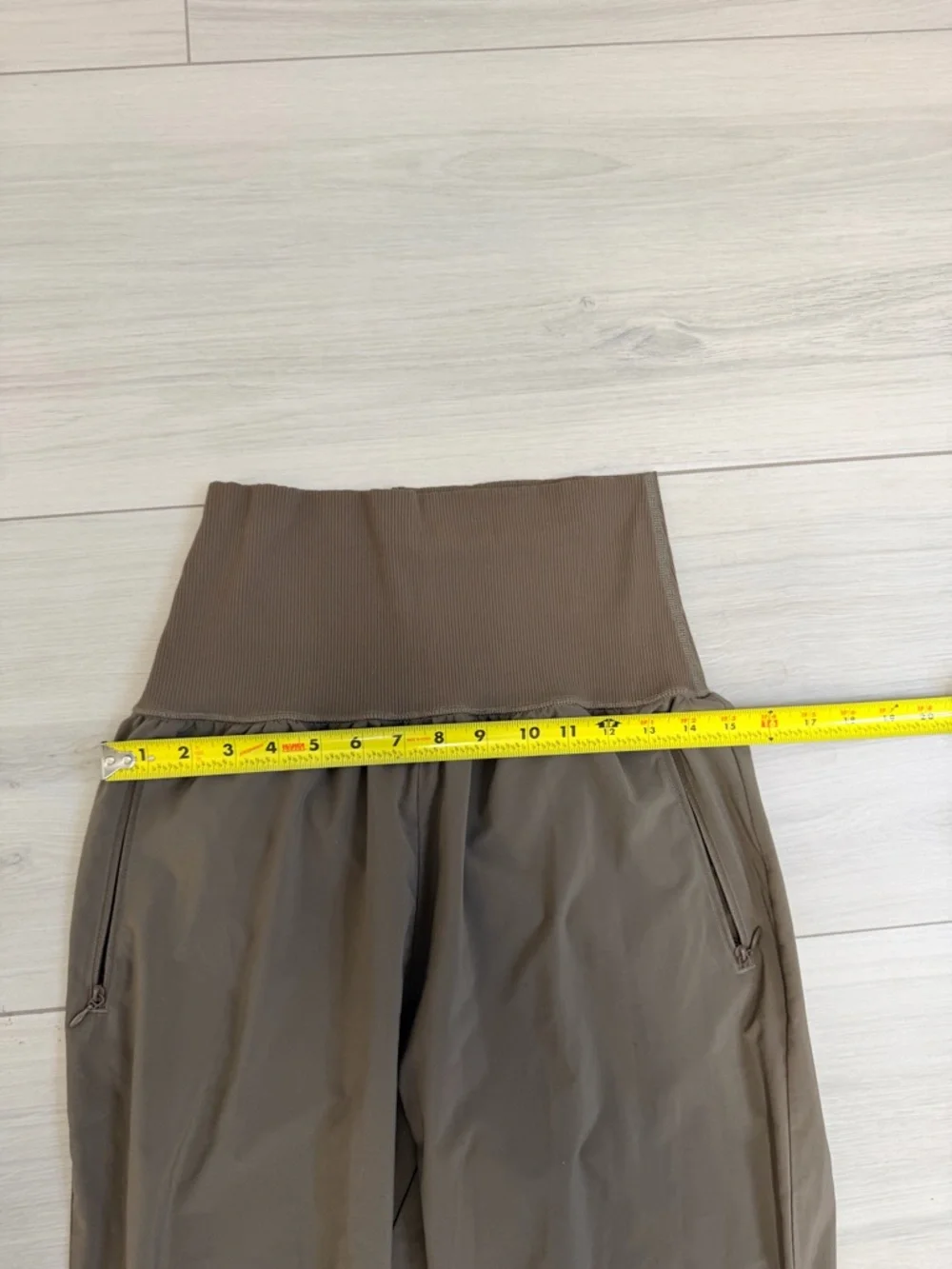 Aerie Offline Jogger‎ Pants Olive Taupe High Waist Sz S/P Performance Athleisure